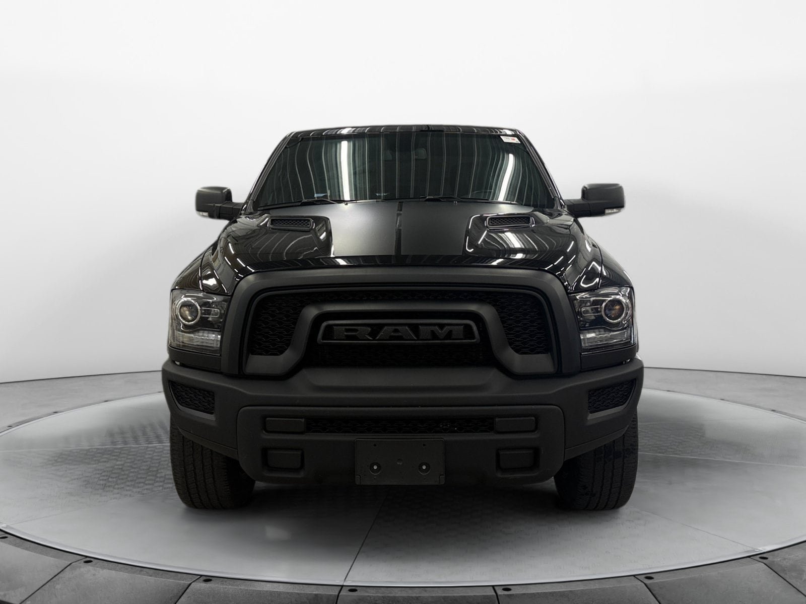 Used 2024 RAM 1500 Warlock AWD/4WD image 7