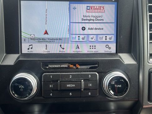 Used 2019 Ford F150 Lariat w/ Equipment Group 502A Luxury image 18