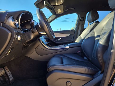 Used 2022 Mercedes-Benz GLC 300 image 16
