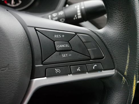 Used 2025 Nissan Altima 2.5 SV image 24