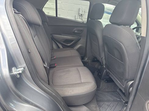 Used 2015 Chevrolet Trax LT w/ LPO, Protection Package AWD/4WD image 20
