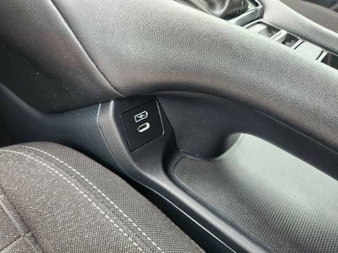 Used 2024 Honda HR-V LX image 25