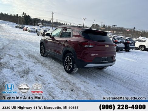 Used 2025 Chevrolet TrailBlazer LT image 6
