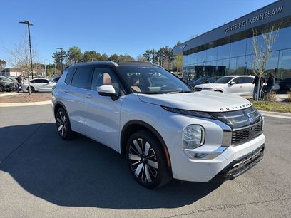 Used 2025 Mitsubishi Outlander SEL