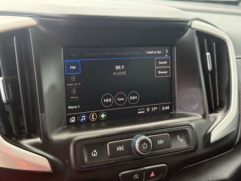 Used 2024 GMC Terrain SLE FWD image 12