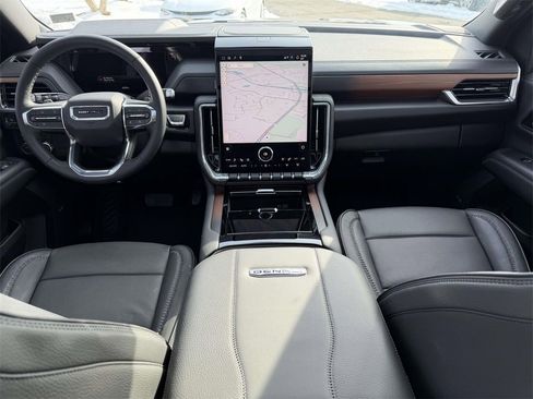 Used 2025 GMC Yukon XL Denali w/ Sun & Power Step Package image 2