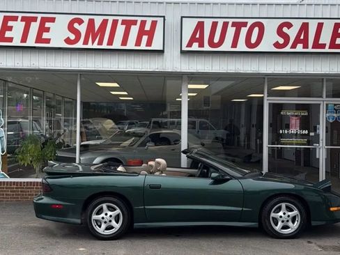 Used 1996 Pontiac Firebird Trans Am RWD image 3