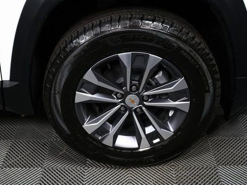 New 2026 Chevrolet Equinox LT image 35