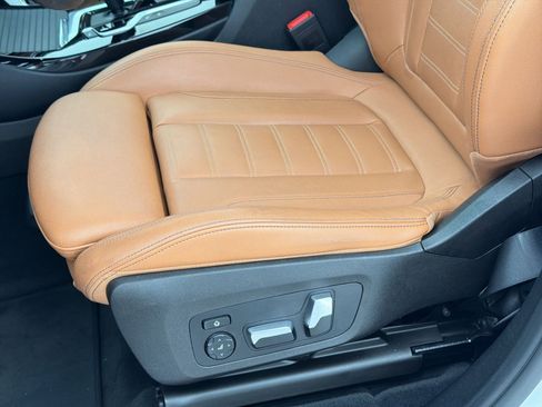 Used 2019 BMW X3 xDrive30i w/ Premium Package AWD/4WD image 14