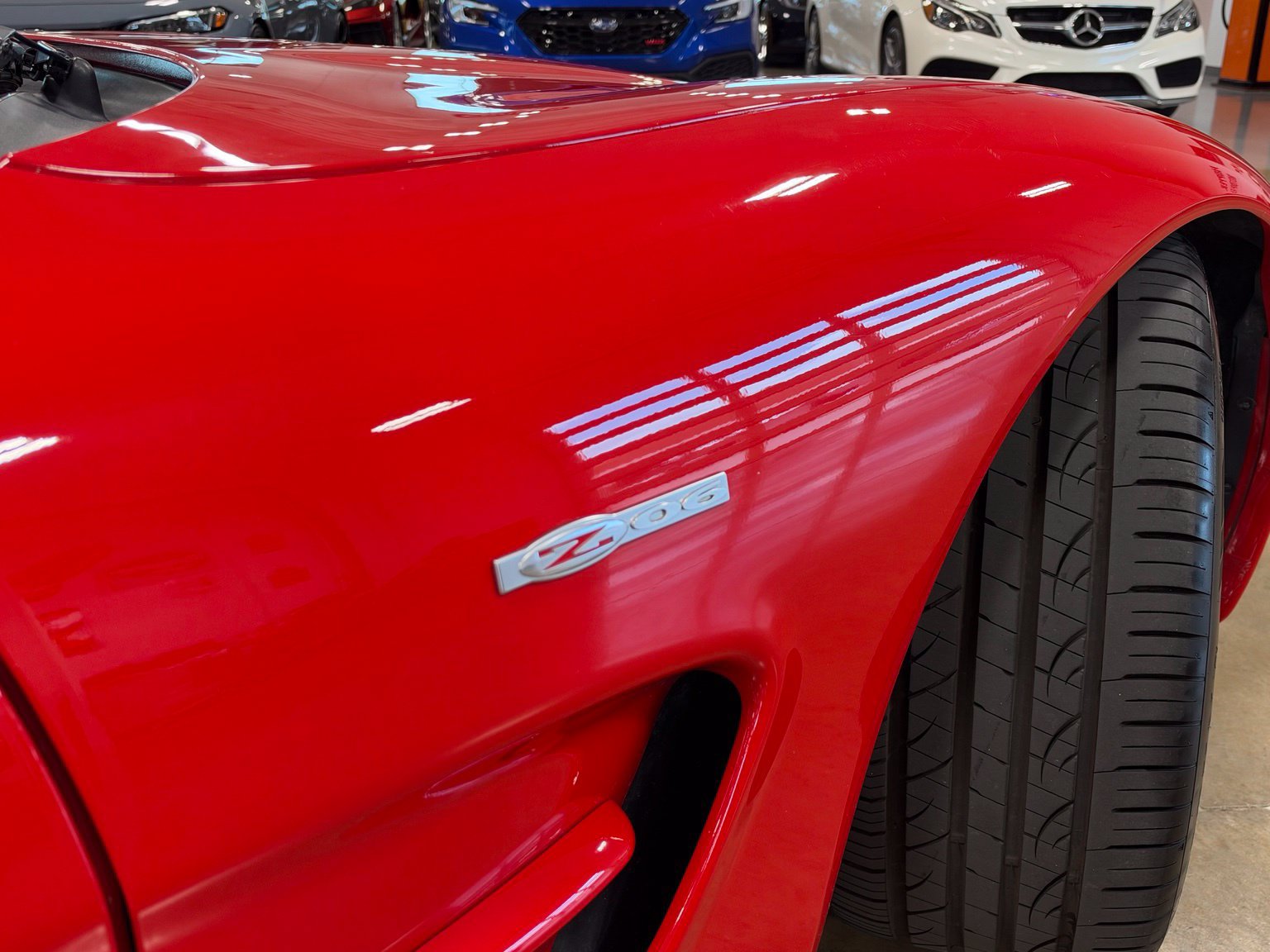 Used 2001 Chevrolet Corvette Z06 w/ Memory Pkg RWD image 11