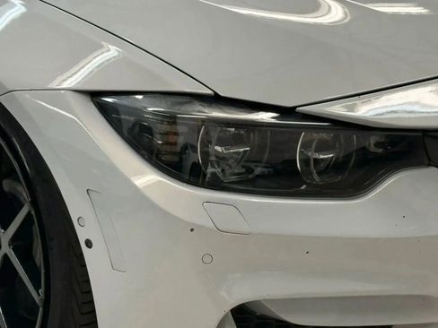 Used 2016 BMW M4 Coupe image 6