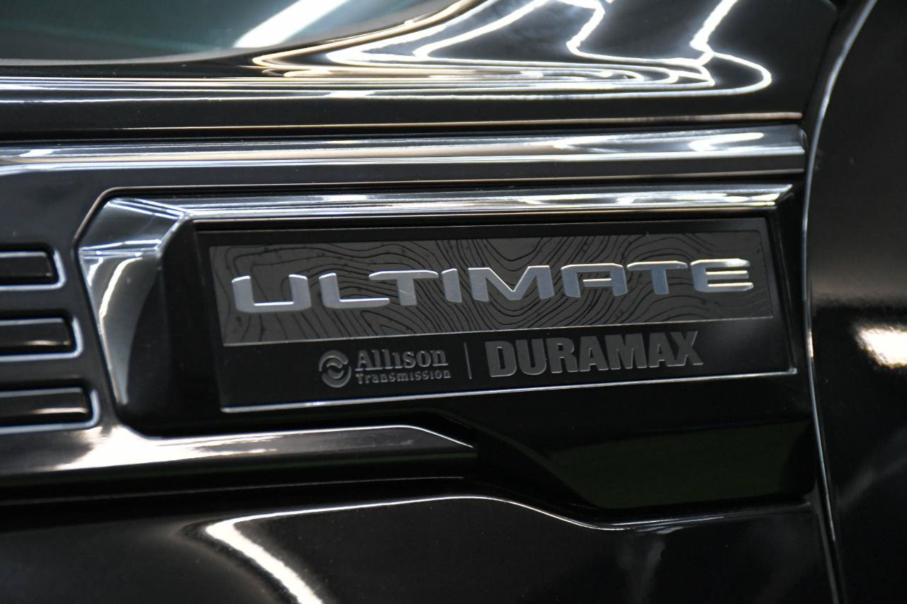 Used 2024 GMC Sierra 2500 Denali Ultimate AWD/4WD image 5
