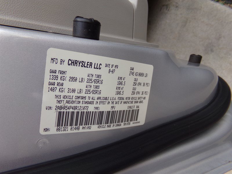 Used 2008 Chrysler Town & Country Touring FWD image 44