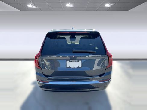 New 2026 Volvo XC90 T8 Ultra w/ Protection Package image 10