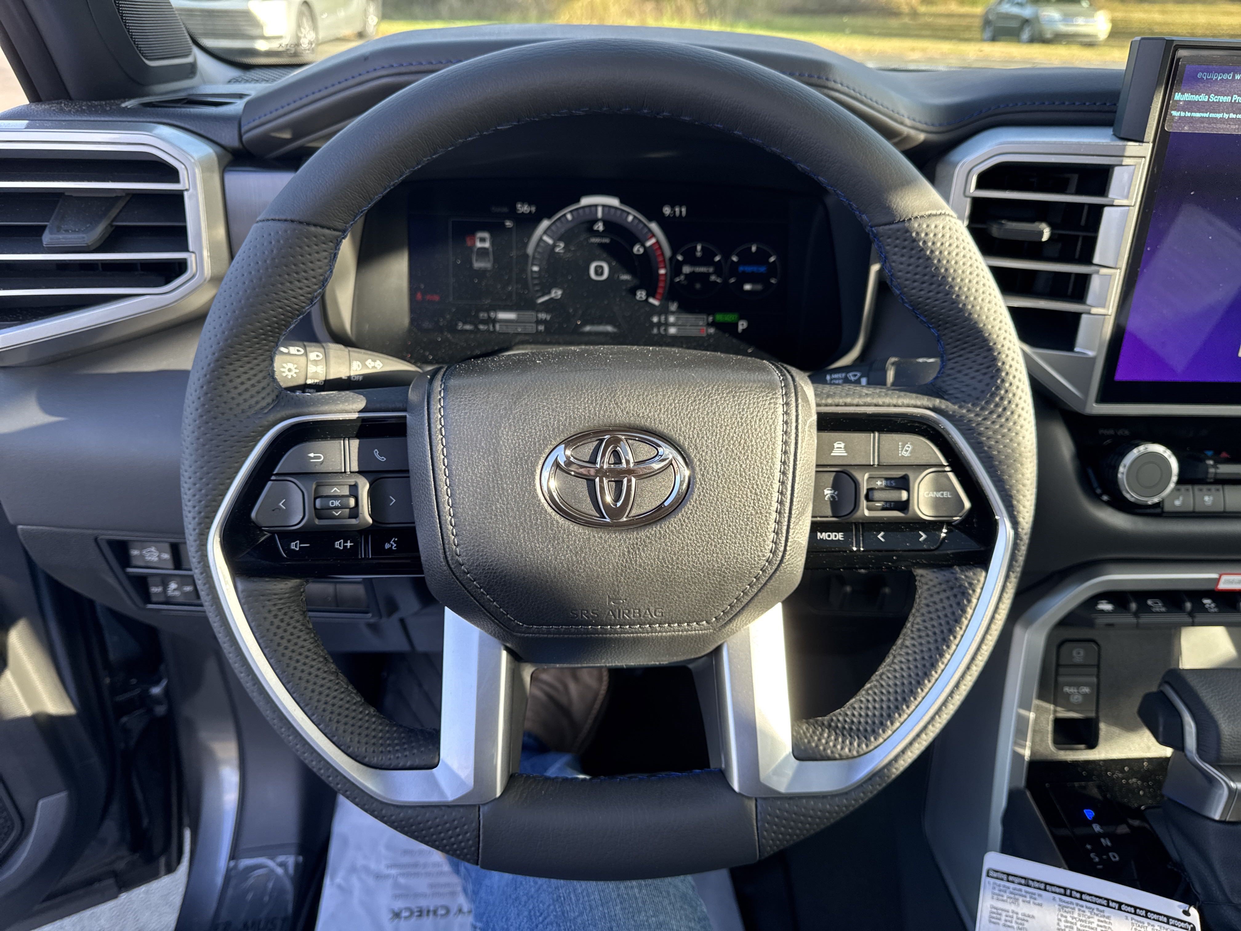 New 2025 Toyota Tundra Platinum AWD/4WD image 17