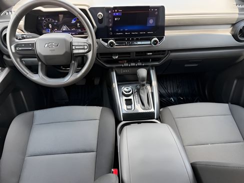 Used 2024 Chevrolet Colorado Trail Boss w/ Technology Package AWD/4WD image 28