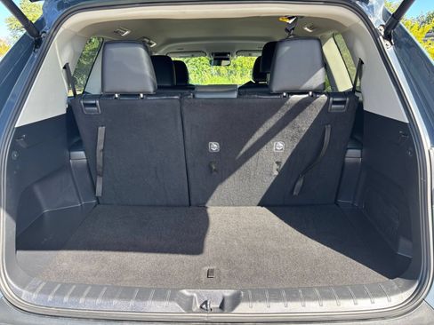 Used 2025 Toyota Grand Highlander FWD image 25