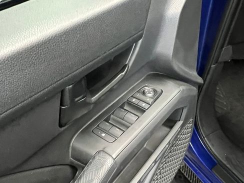 Used 2024 Toyota Tacoma SR5 image 11