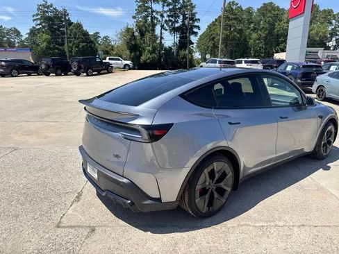Used 2026 Tesla Model Y Performance AWD/4WD image 7