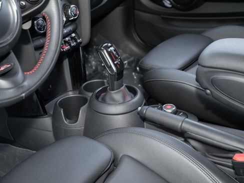 Used 2020 MINI Cooper S FWD image 29