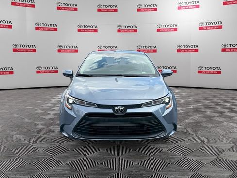 Used 2024 Toyota Corolla LE FWD image 2