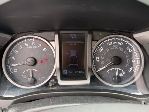 Used 2019 Toyota Tacoma SR5 image 8