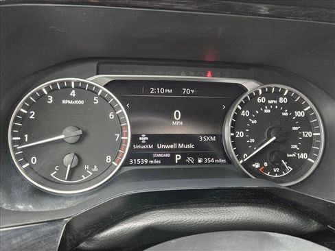 Used 2025 Nissan Pathfinder SV FWD image 11