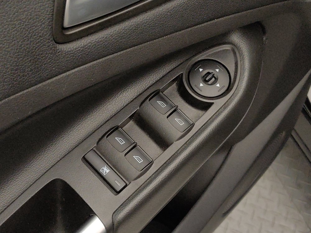 Used 2018 Ford Escape SE w/ Ford Safe & Smart Package AWD/4WD image 27