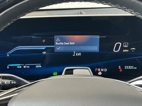 Used 2025 Cadillac Lyriq Sport AWD/4WD image 24