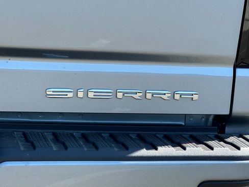 New 2025 GMC Sierra 2500 Denali w/ Denali Reserve Package image 27