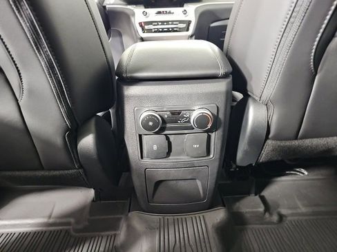 Used 2023 Ford Explorer XLT w/ Equipment Group 202A image 14