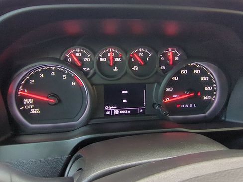 Used 2022 Chevrolet Silverado 1500 Custom Trail Boss AWD/4WD image 11