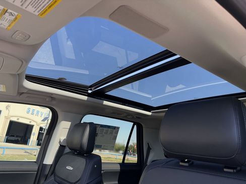 New 2025 Ford Expedition Platinum w/ Driver's Package image 55