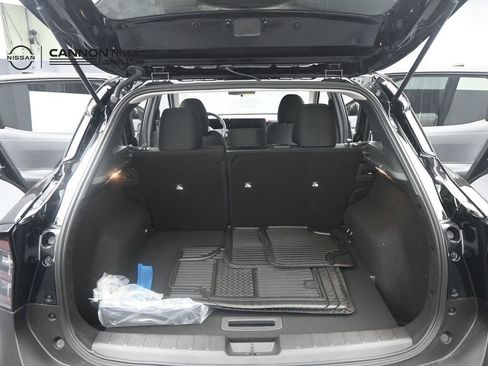 New 2026 Nissan Kicks SV FWD image 16