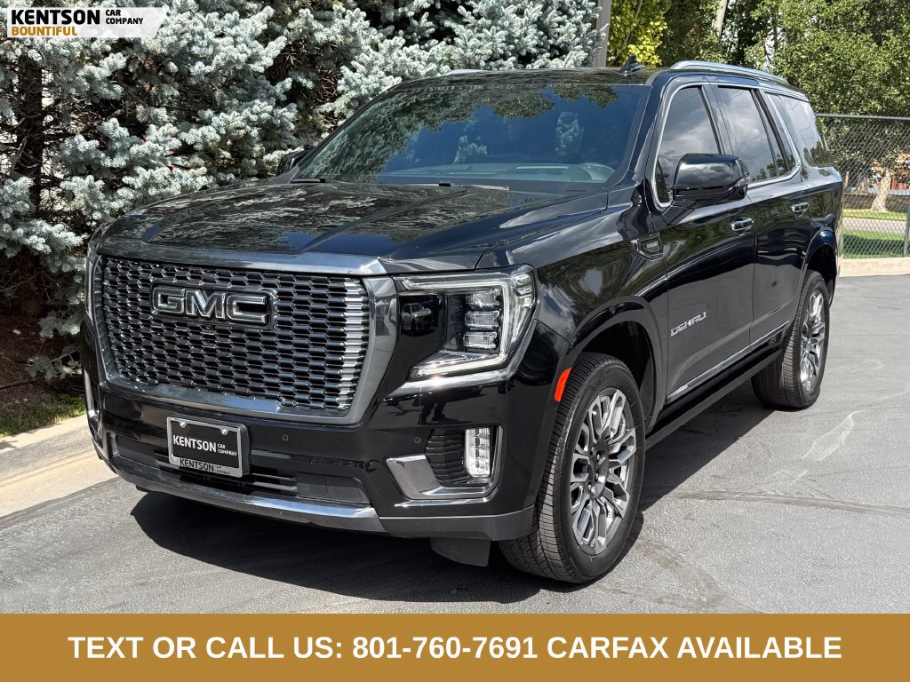 Used 2024 GMC Yukon Denali Ultimate AWD/4WD image 3