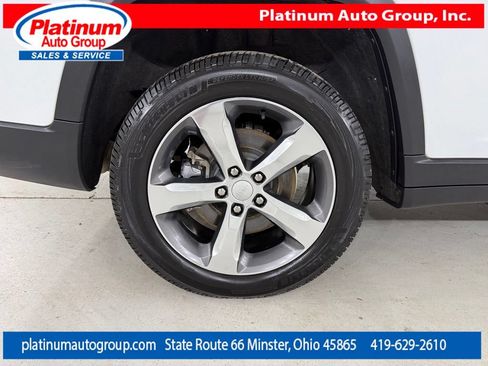 Used 2021 Jeep Grand Cherokee L Limited AWD/4WD image 56