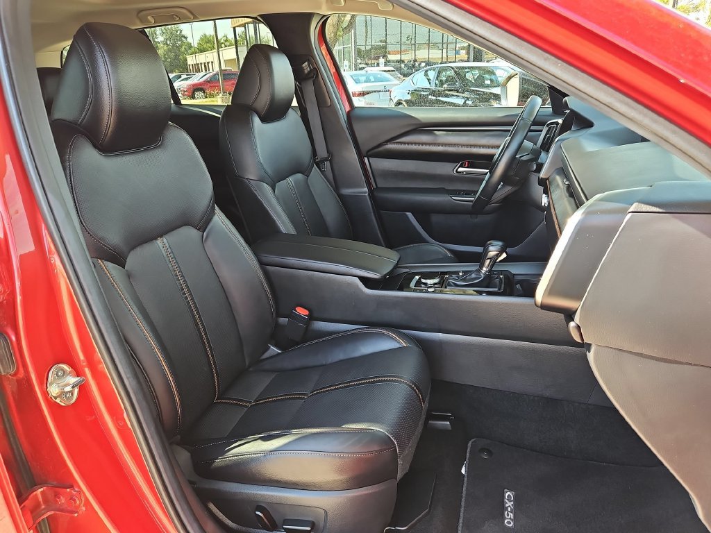 Used 2025 MAZDA CX-50 AWD 2.5 S w/ Premium Plus Pkg image 31