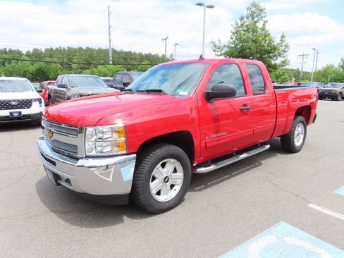 Used 2013 Chevrolet Silverado 1500 LT w/ All-Star Edition AWD/4WD image 3