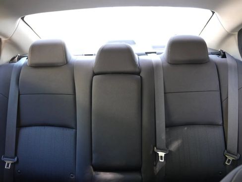 Used 2020 Nissan Altima 2.5 S FWD image 13