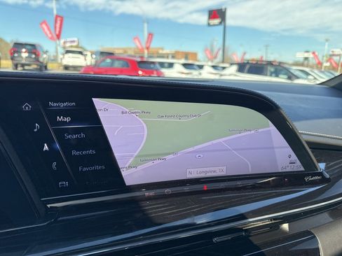 Used 2024 Cadillac Escalade Sport w/ LPO, ONYX Package image 29