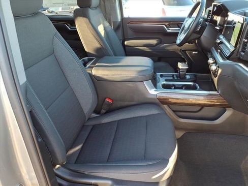 New 2026 GMC Sierra 1500 Elevation image 23