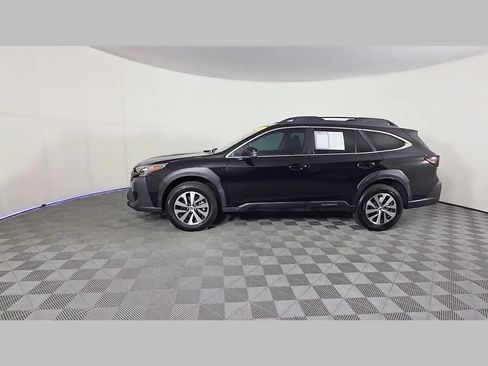Used 2024 Subaru Outback Premium AWD/4WD image 47