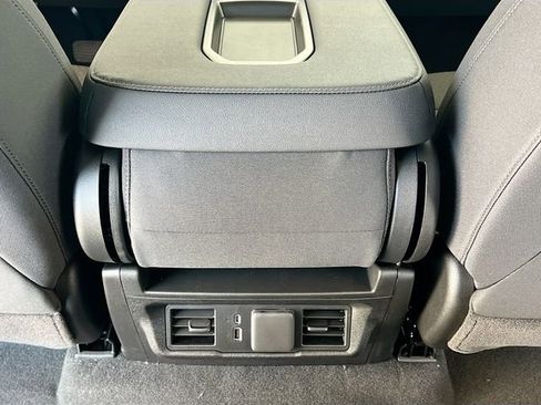 New 2026 GMC Sierra 1500 Elevation image 18