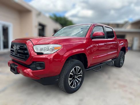 Used 2019 Toyota Tacoma SR w/ SR Convenience Package image 3