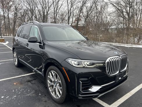 Used 2020 BMW X7 xDrive40i w/ Premium Package image 8
