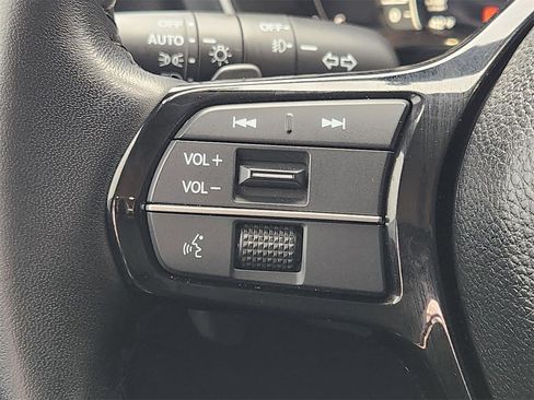 Certified 2023 Honda Pilot Elite image 27