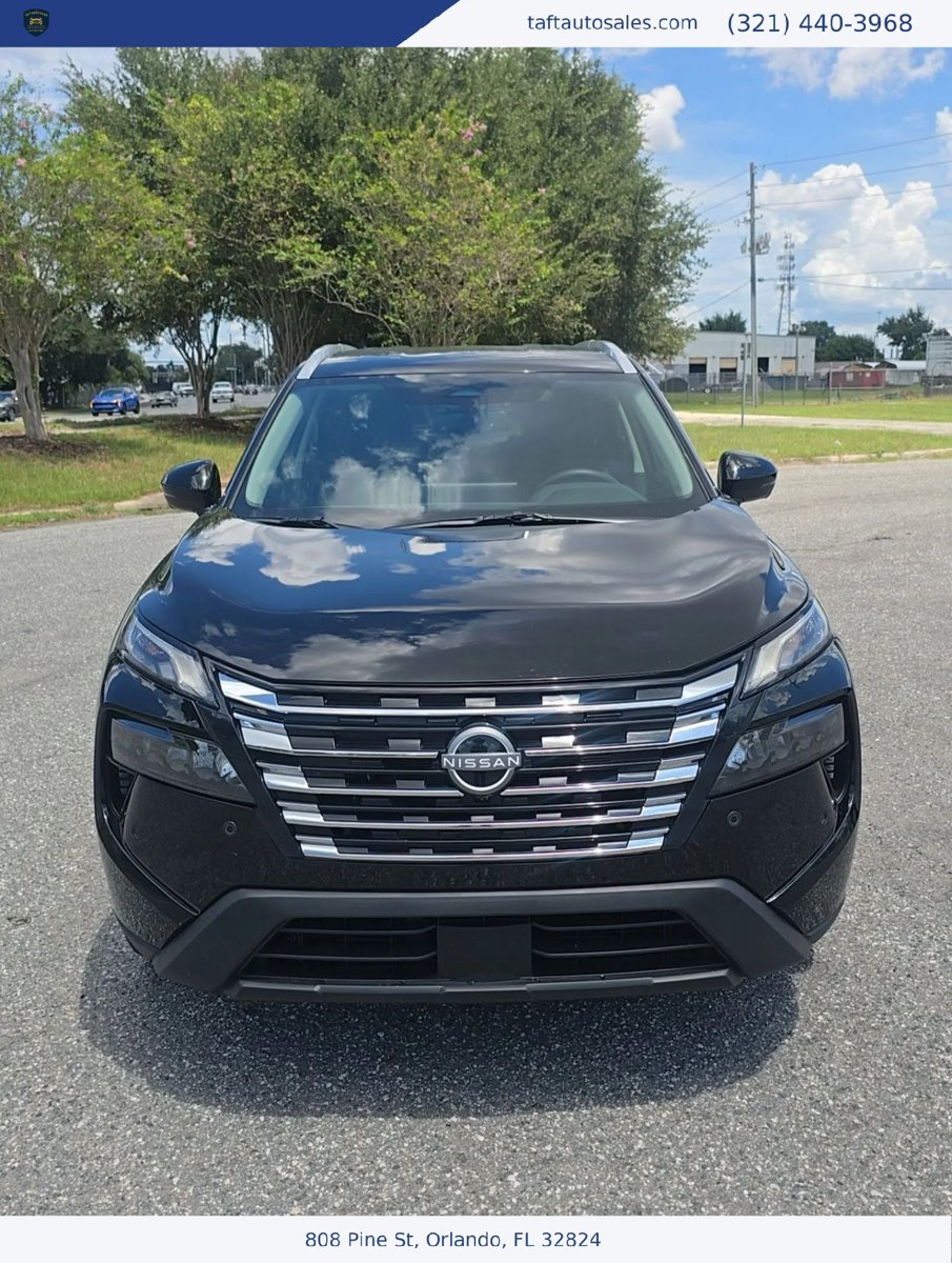 Used 2026 Nissan Rogue SL AWD/4WD image 2