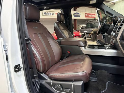 Used 2017 Ford F250 Platinum w/ Platinum Ultimate Package AWD/4WD image 39