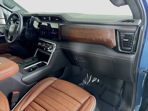 New 2026 GMC Sierra 2500 Denali Ultimate image 31