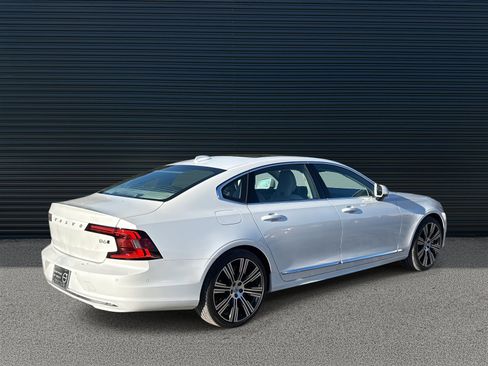 Certified 2024 Volvo S90 B6 Ultimate w/ Protection Package Premier image 5